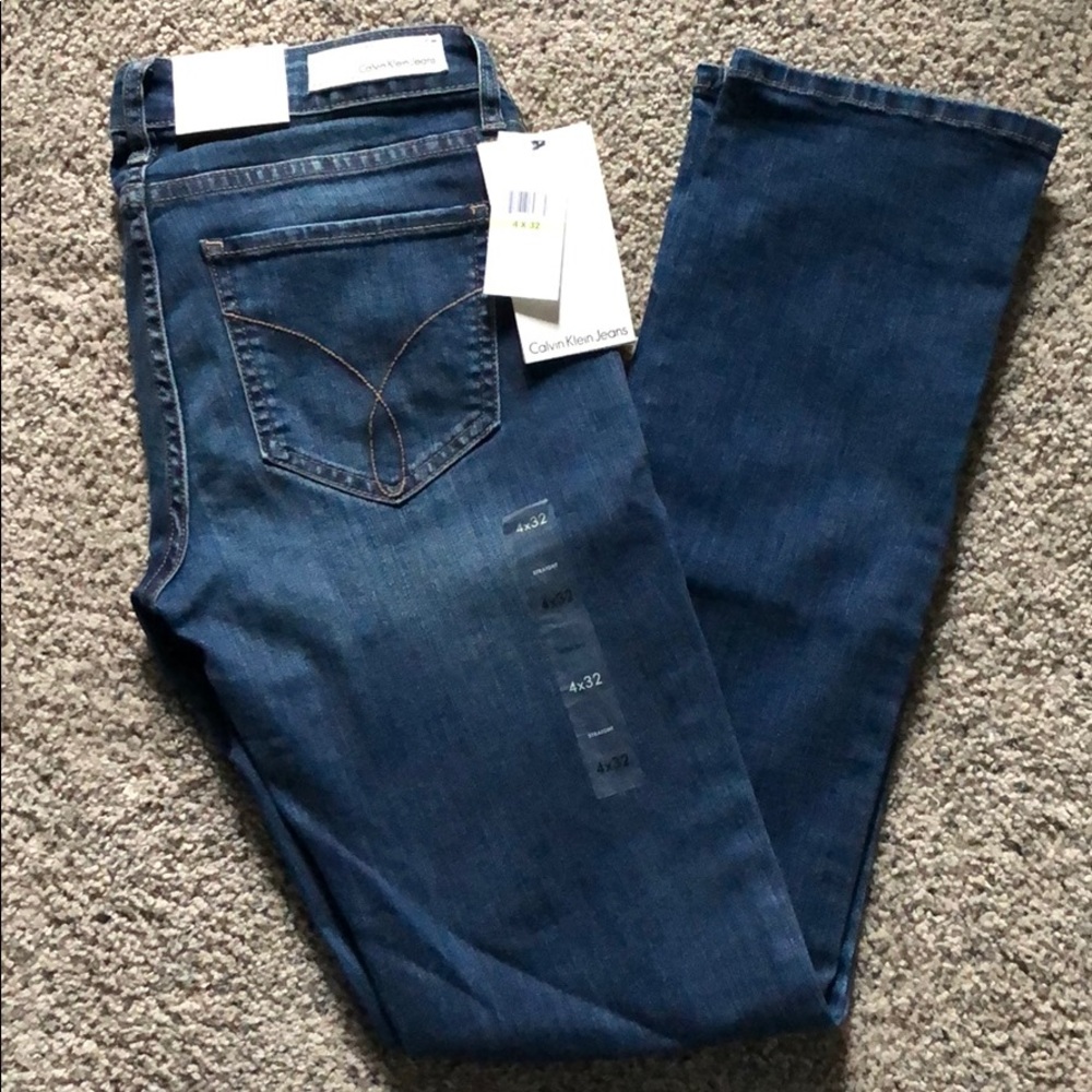 NWT Calvin Klein Straight leg jeans
